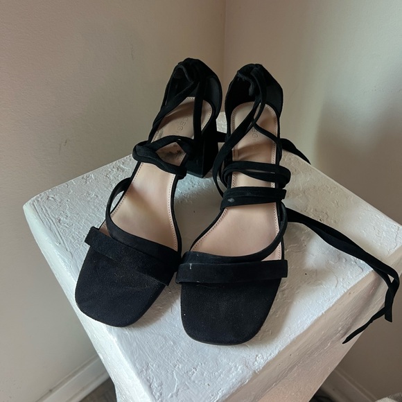BCBG Black Lace-Up Block Heel - Picture 3 of 4